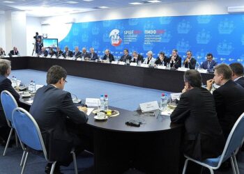 Evaluating Your Options: A Comprehensive Guide to Comparing Business Energy Suppliers