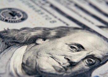 Is the US Banking System a House of Cards Waiting to Topple?