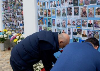 The Killing and Destruction Must Stop: It Is Time to End the Ukraine War