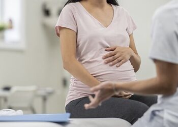 Governments Infringe on Women’s Right to Decide Where to Have Their Baby