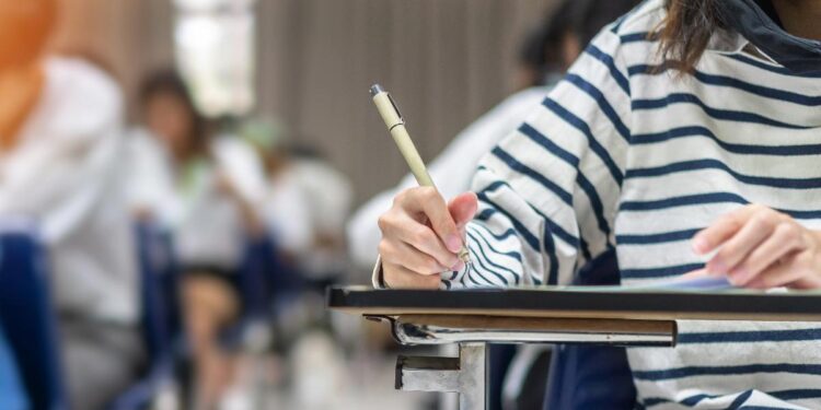 The Legacy of Legacy Admissions Is Not What the Critics Claim