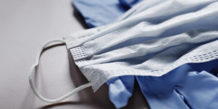 Review of: Deception: The Great Covid Cover-up