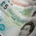Quick Loans vs. Traditional Loans – Which Is Right for You?