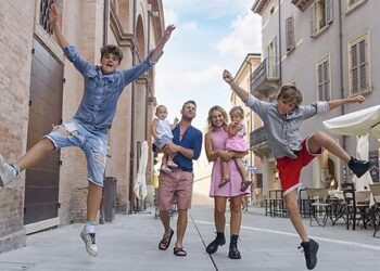 Can 15-Minute Cities Be Vertical?