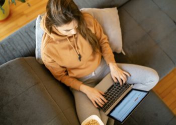 Australia’s Withdraws One Bad Online Speech Bill as It Advances Another