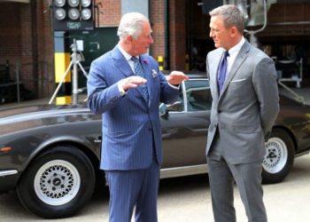 As Amazon MGM secures creative control of 007, Cavill supporters flood Jeff Bezos’s call to pick next Bond