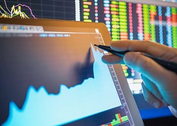 A One-Dimensional Focus on Balanced Trade Does Not Support the Case for More Tariffs: A Response to Robert Lighthizer