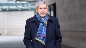 Starmer and Reeves have taken Britain to ‘the edge of a crisis’, warns ex-M&S boss Stuart Rose