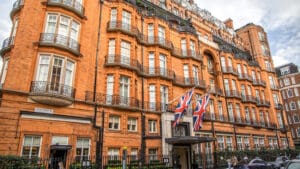 Hotel industry chiefs urge chancellor to extend business rates relief beyond pubs